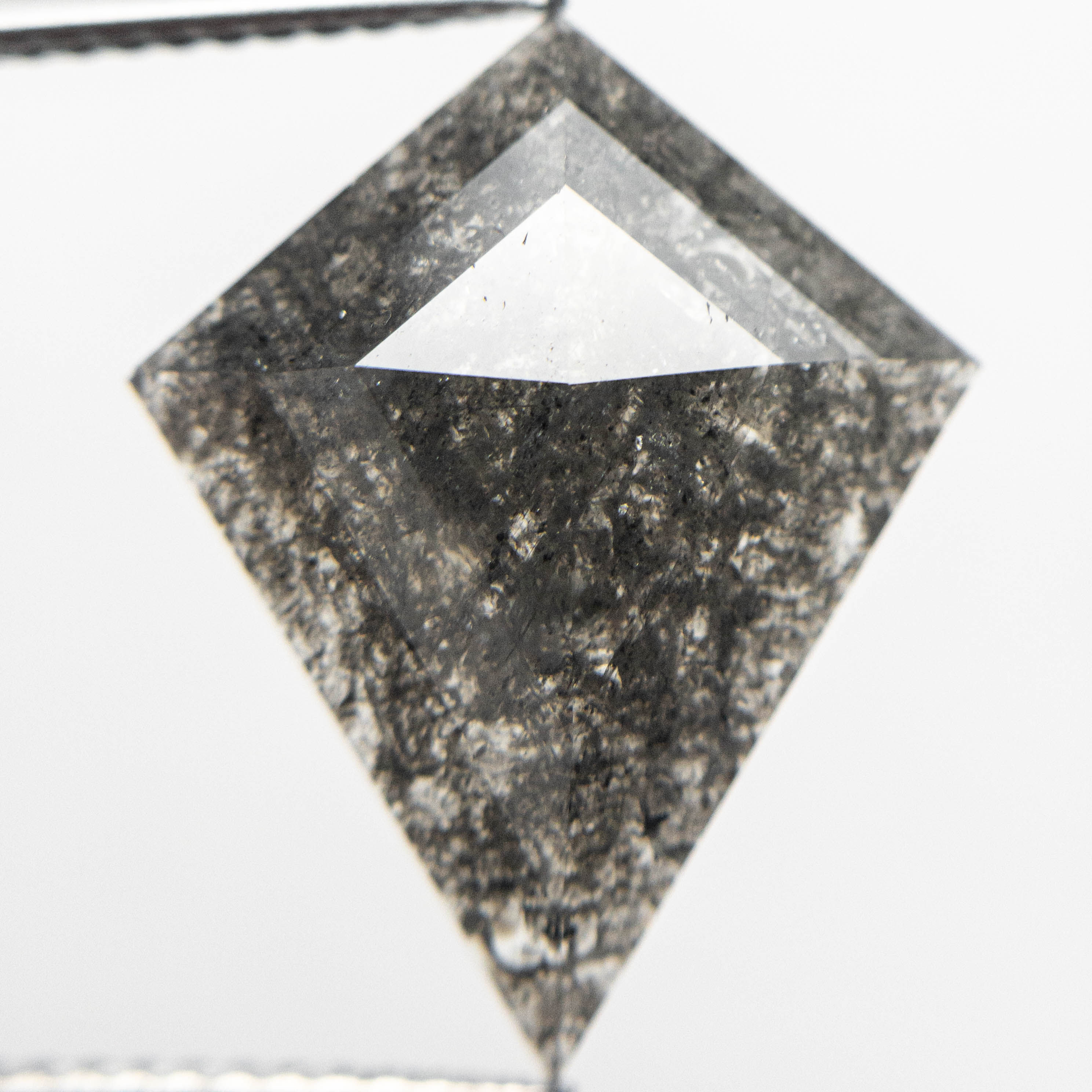 5.64ct 18.52x14.95x3.67mm Kite Rosecut 18922-01