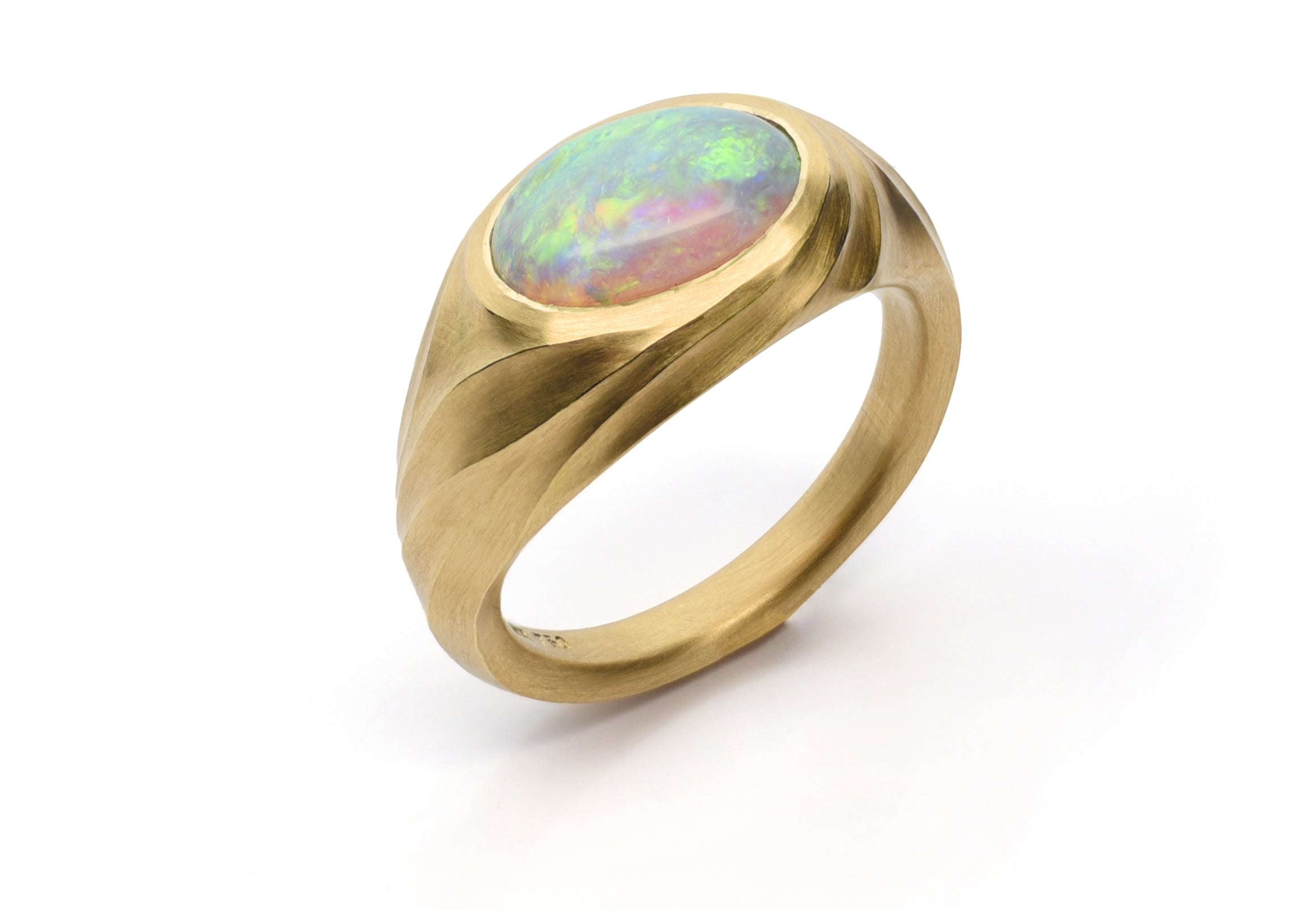 18ct Yellow Gold Carved Oval Black Opal Arris Ring