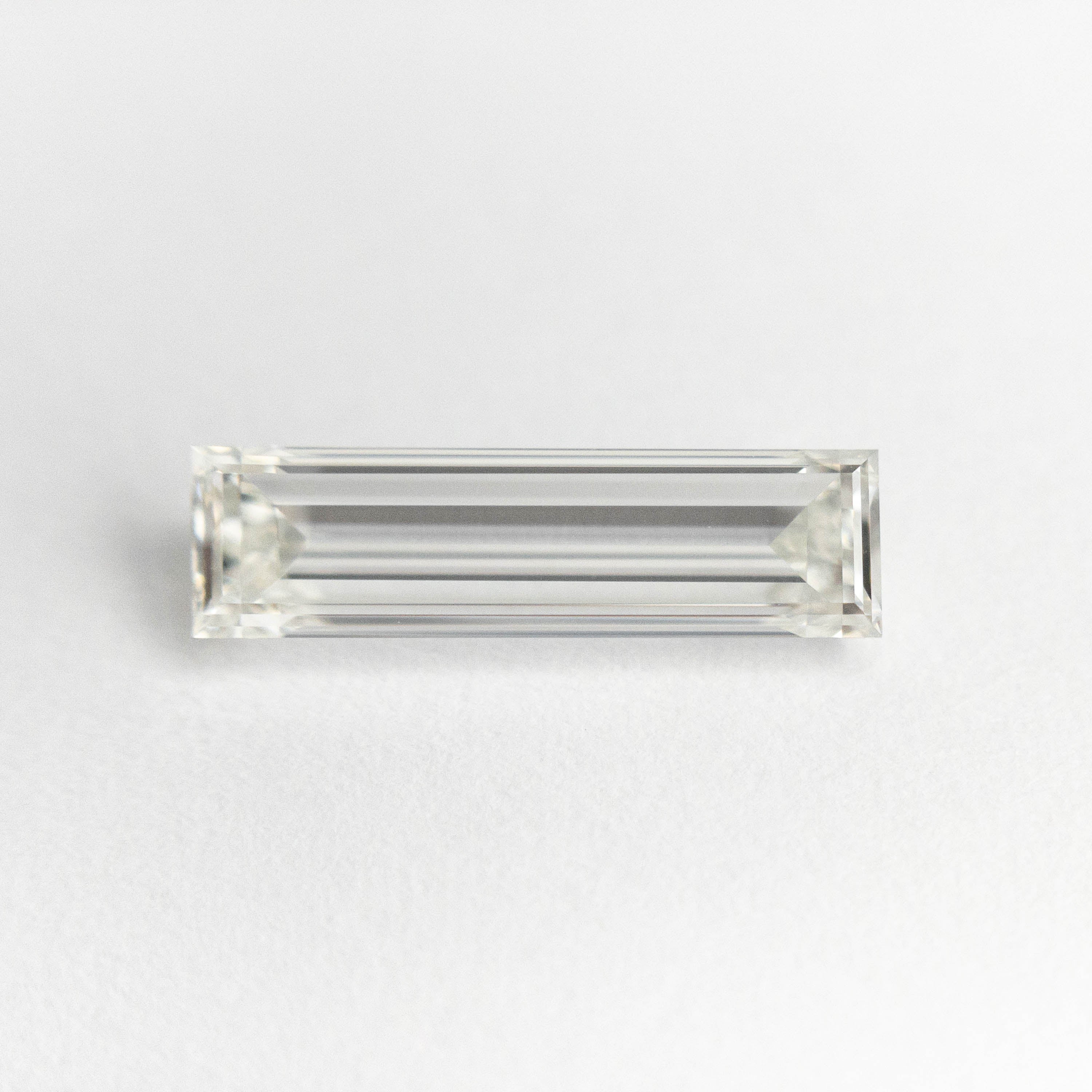 1.01ct 11.55x3.25x2.27mm GIA Internally Flawless H Baguette Cut 19300-01